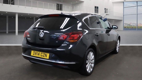 Used Vauxhall Astra 2014 for sale - 76306488: Photo 4