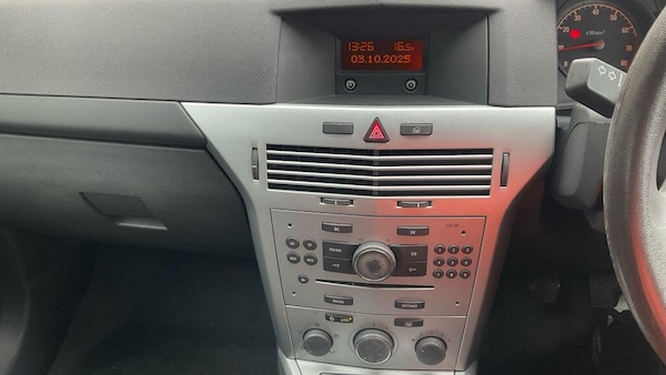 Used Vauxhall Astra 2009 for sale - 76214638: Photo 11