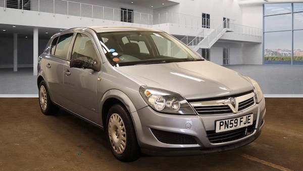 Used Vauxhall Astra 2009 for sale - 76214638: Photo 1