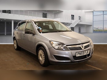 2009 (59) - 1.6i 16v Life 5dr