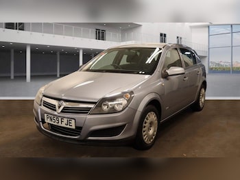 Used Vauxhall Astra 2009 for sale - 76214638: Photo 2