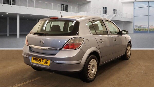 Used Vauxhall Astra 2009 for sale - 76214638: Photo 4