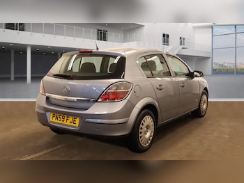 Used Vauxhall Astra 2009 for sale - 76214638: Photo 4