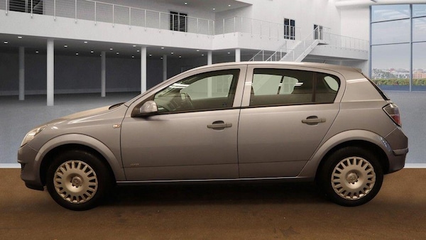 Used Vauxhall Astra 2009 for sale - 76214638: Photo 6