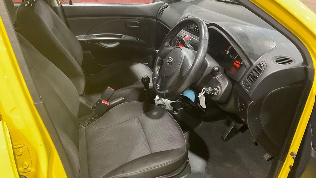 Used Kia Picanto 2010 for sale - 76549802: Photo 10