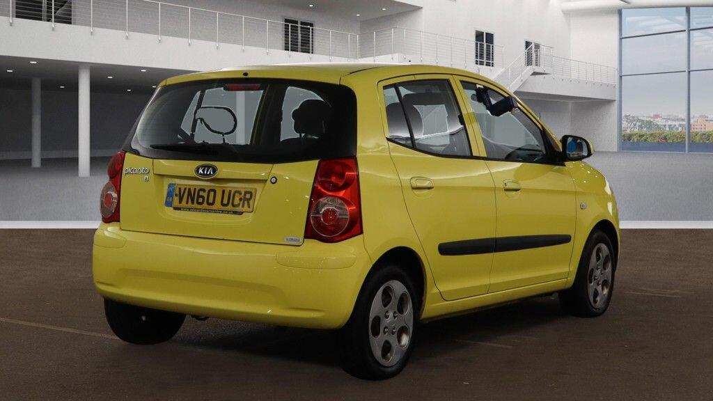 Used Kia Picanto 2010 for sale - 76549802: Photo 5