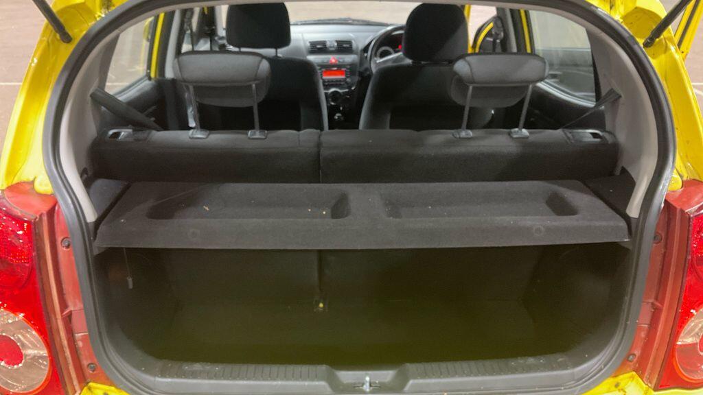 Used Kia Picanto 2010 for sale - 76549802: Photo 8