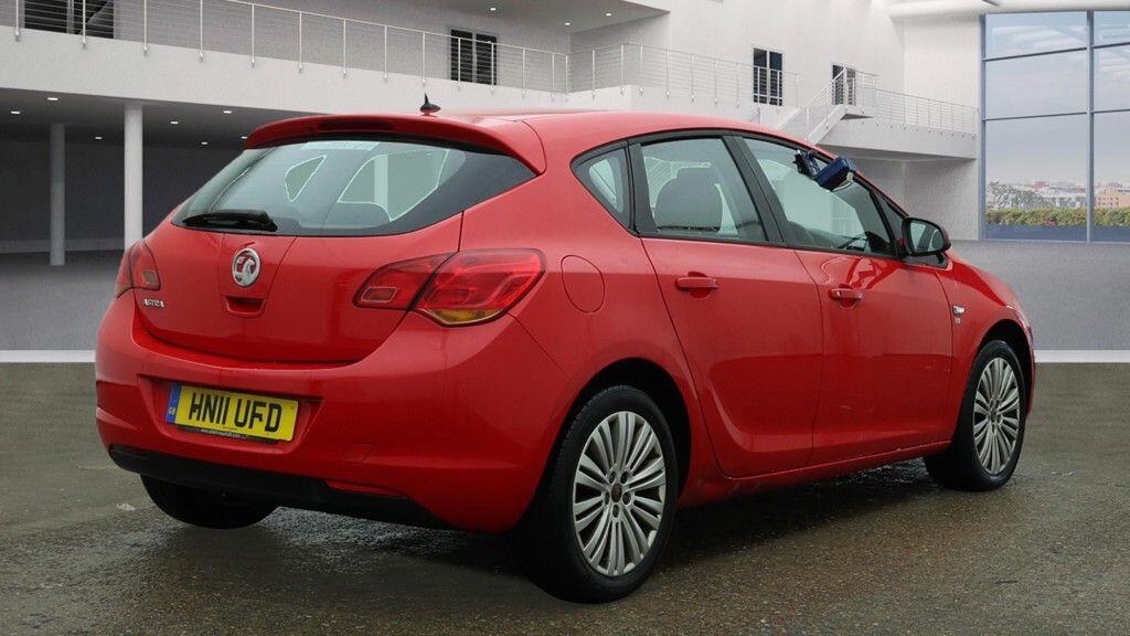 Used Vauxhall Astra 2011 for sale - 76226203: Photo 4
