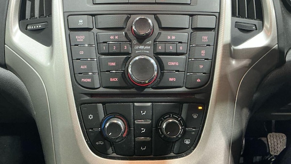 Used Vauxhall Astra 2014 for sale - 76215407: Photo 10