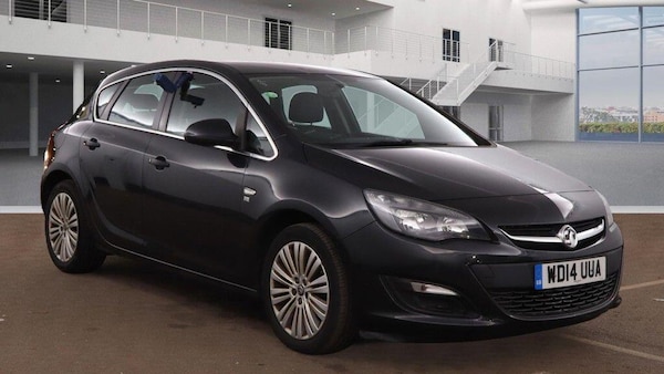 Used Vauxhall Astra 2014 for sale - 76215407: Photo 1