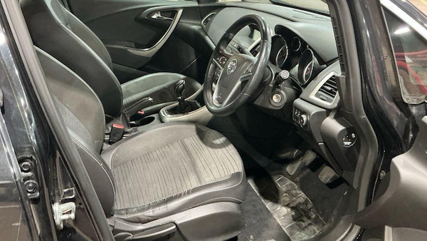 Used Vauxhall Astra 2014 for sale - 76215407: Photo 9