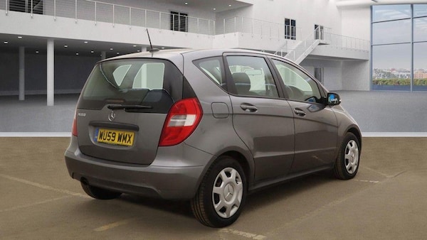 Used Mercedes-Benz A-Class 2009 for sale - 76228121: Photo 4