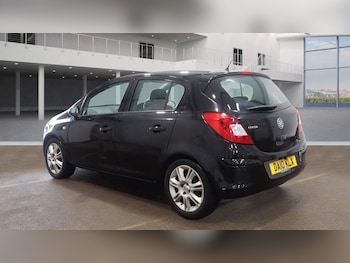 Used Vauxhall Corsa 2010 for sale - 76472185: Photo