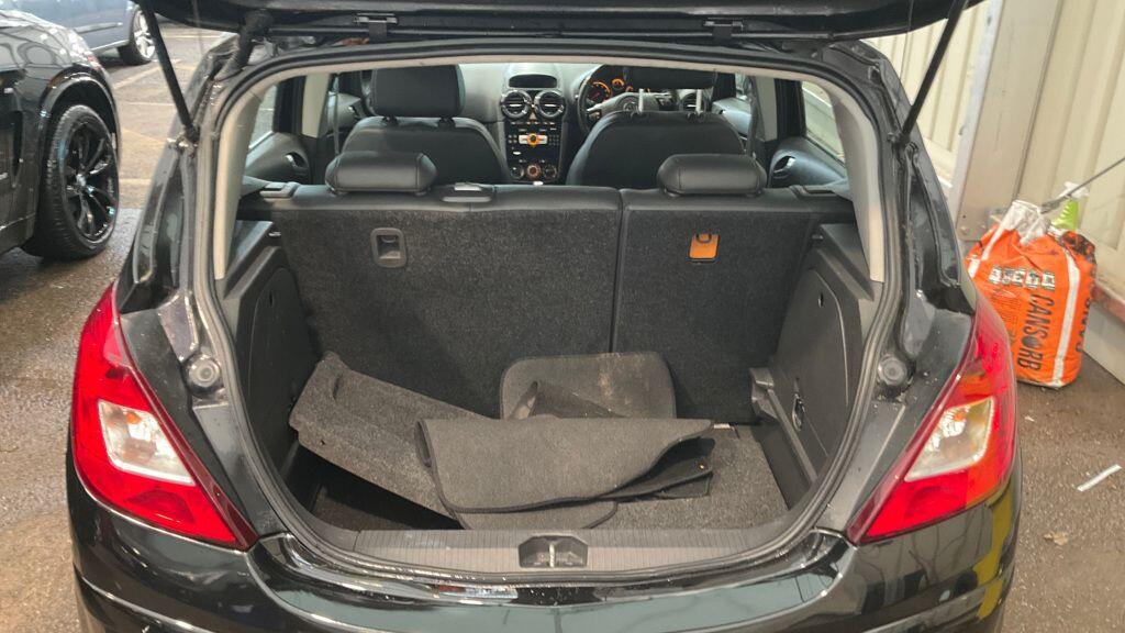 Used Vauxhall Corsa 2010 for sale - 76472185: Photo 7