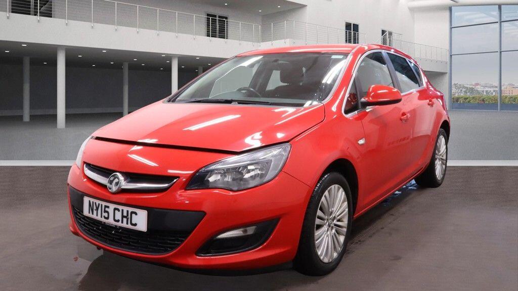 Used Vauxhall Astra 2015 for sale - 76727544: Photo 2