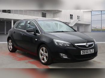 Vauxhall - Astra