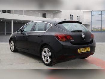 Used Vauxhall Astra 2010 for sale - 76214791: Photo 3