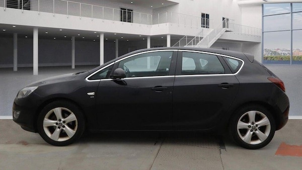 Used Vauxhall Astra 2010 for sale - 76214791: Photo 6