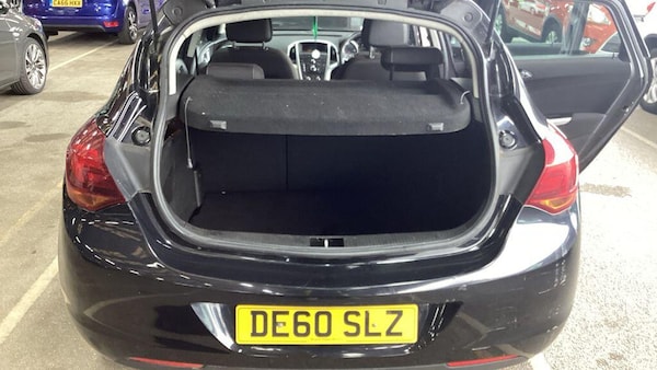 Used Vauxhall Astra 2010 for sale - 76214791: Photo 7