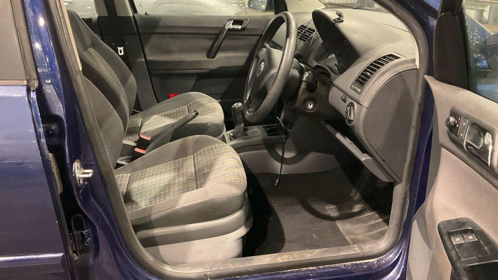 Used Volkswagen Polo 2007 for sale - 76850175: Photo 8