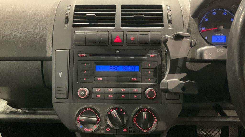 Used Volkswagen Polo 2008 for sale - 76850186: Photo 9