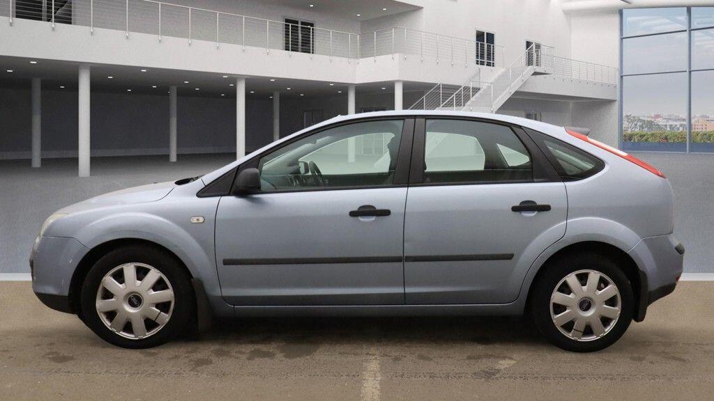 Used Ford Focus 2005 for sale - 76136524: Photo 6