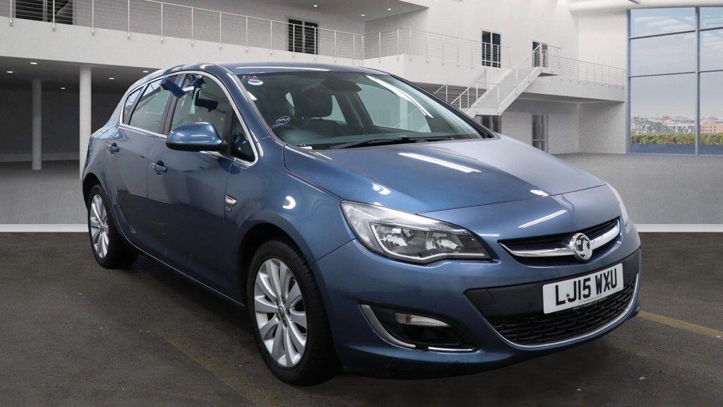 Used Vauxhall Astra 2015 for sale - 76215564: Photo 1