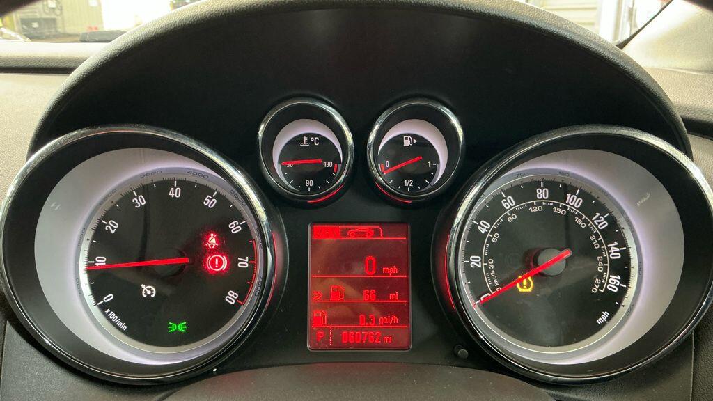 Used Vauxhall Astra 2015 for sale - 76215564: Photo 10