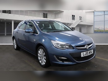 Vauxhall - Astra