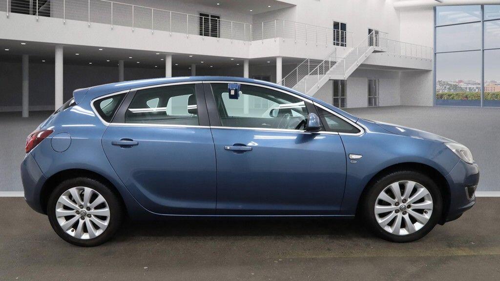 Used Vauxhall Astra 2015 for sale - 76215564: Photo 5