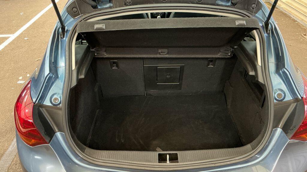 Used Vauxhall Astra 2015 for sale - 76215564: Photo 7