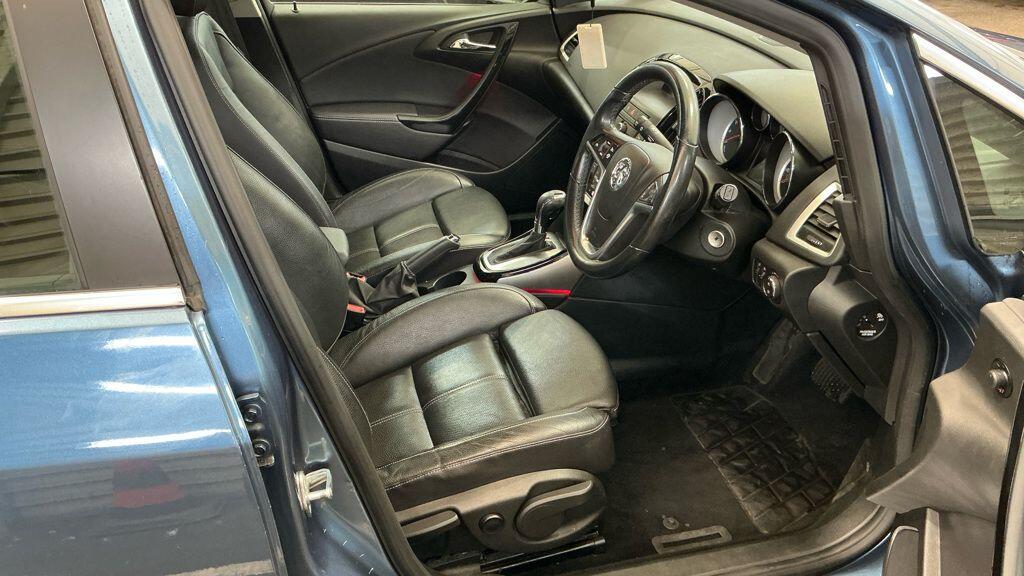 Used Vauxhall Astra 2015 for sale - 76215564: Photo 9