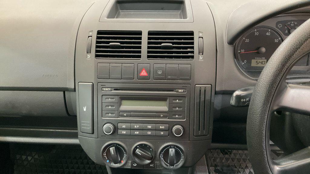 Used Volkswagen Polo for sale - 76472969: Photo 10