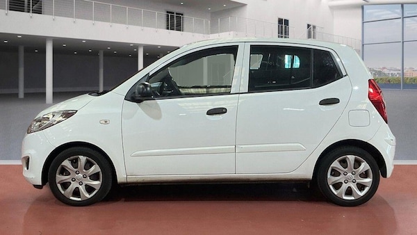 Used Hyundai i10 2012 for sale - 76227815: Photo 5