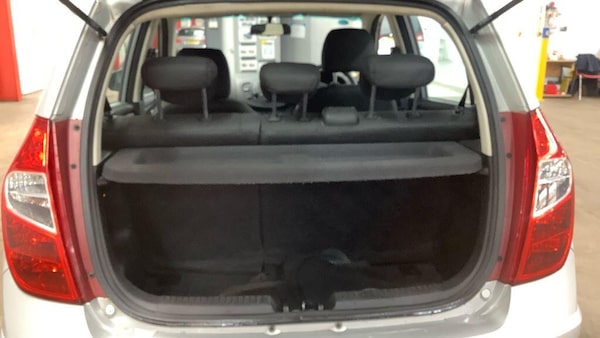 Used Hyundai i10 2013 for sale - 76227434: Photo 7