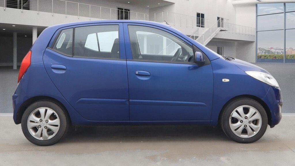 Used Hyundai i10 2012 for sale - 76307316: Photo 5