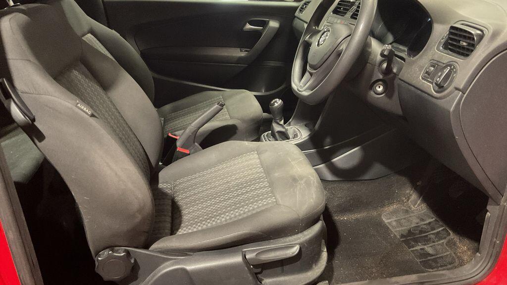 Used Volkswagen Polo 2015 for sale - 76850374: Photo 7