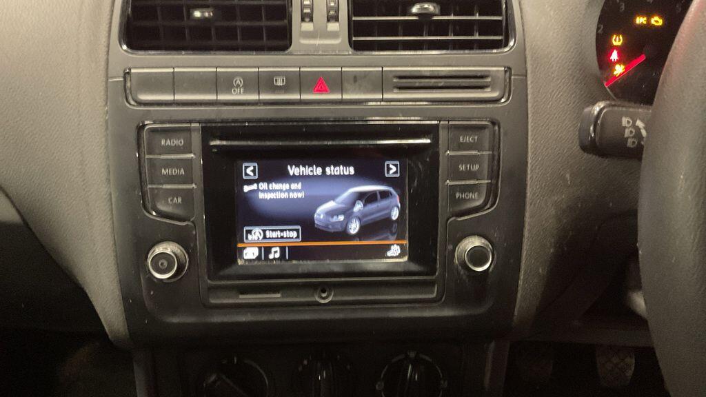 Used Volkswagen Polo 2015 for sale - 76850374: Photo 9