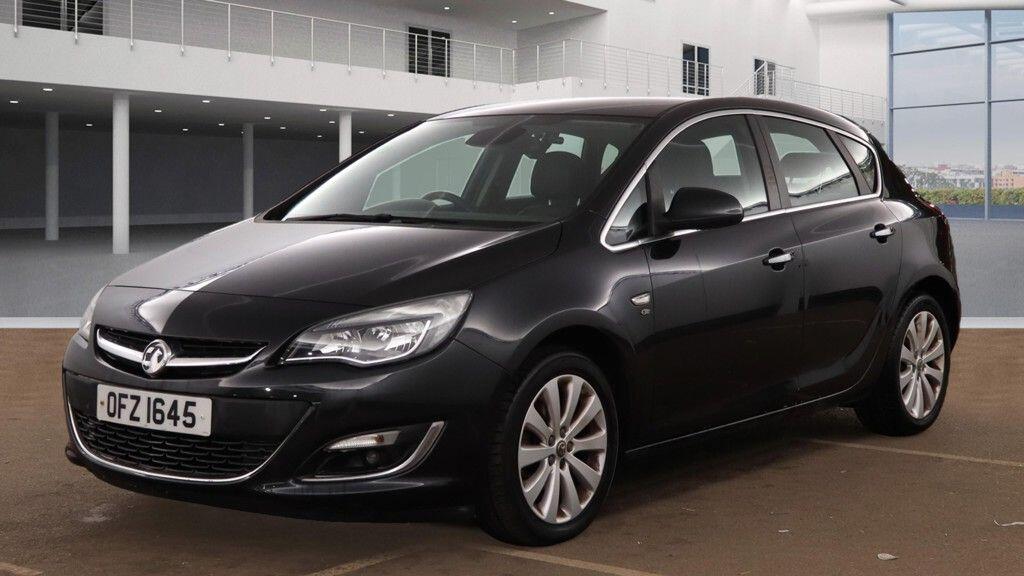 Used Vauxhall Astra for sale - 76485579: Photo 2