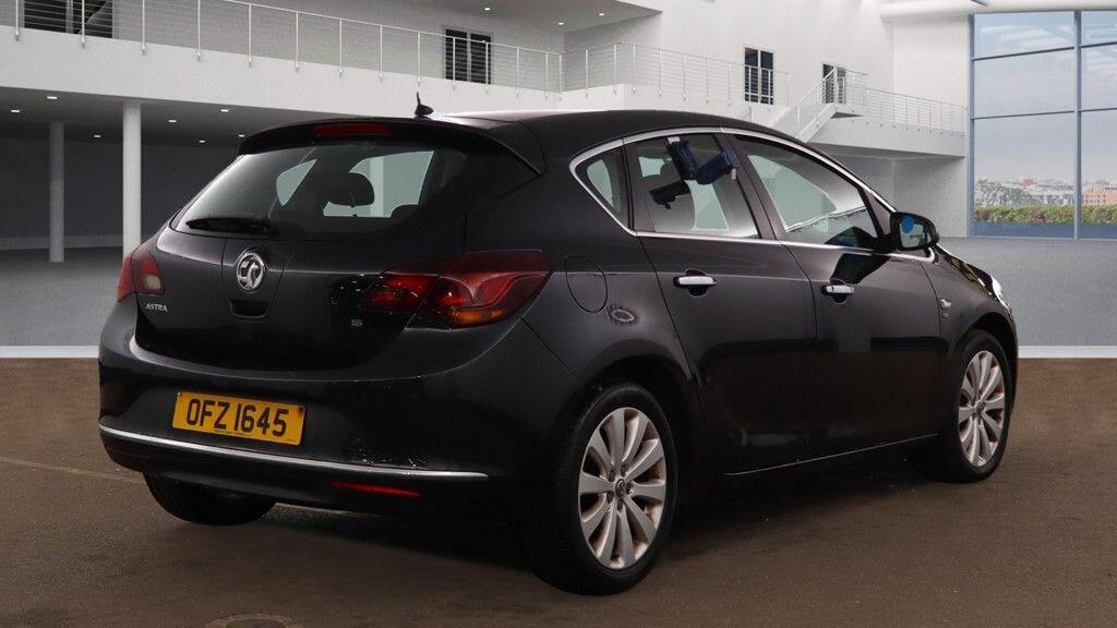Used Vauxhall Astra for sale - 76485579: Photo 4