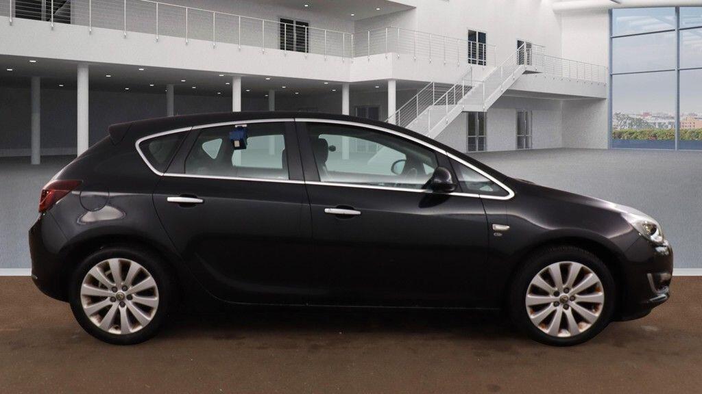 Used Vauxhall Astra for sale - 76485579: Photo 5