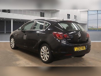 Used Vauxhall Astra 2010 for sale - 76485174: Photo