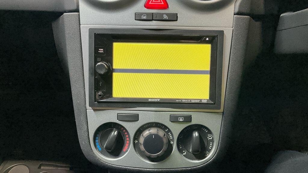 Used Vauxhall Corsa 2011 for sale - 76786707: Photo 10