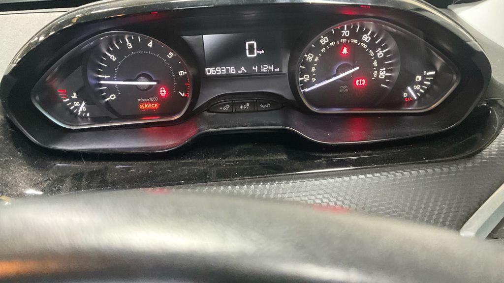 Used Peugeot 208 2017 for sale - 76099536: Photo 10