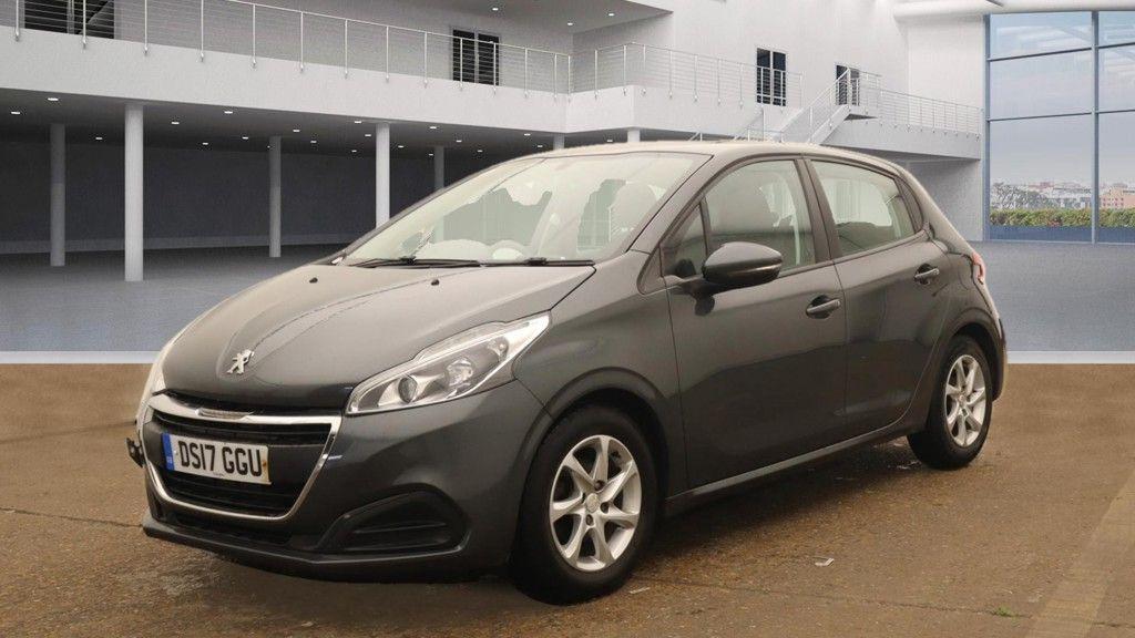 Used Peugeot 208 2017 for sale - 76099536: Photo 4