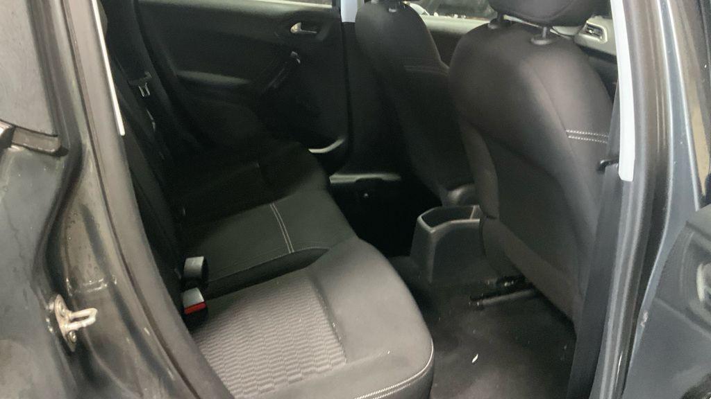 Used Peugeot 208 2017 for sale - 76099536: Photo 8