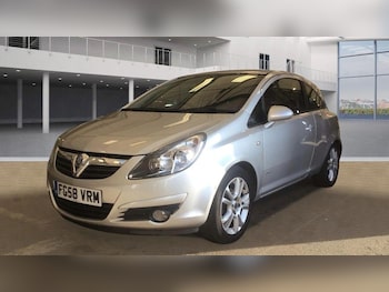 Vauxhall - Corsa