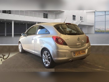 Used Vauxhall Corsa 2008 for sale - 76108885: Photo 2