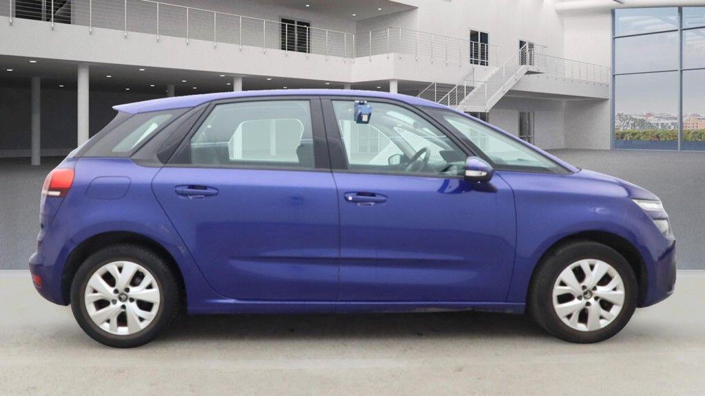 Used Citroen C4 Picasso 2017 for sale - 76381111: Photo 5