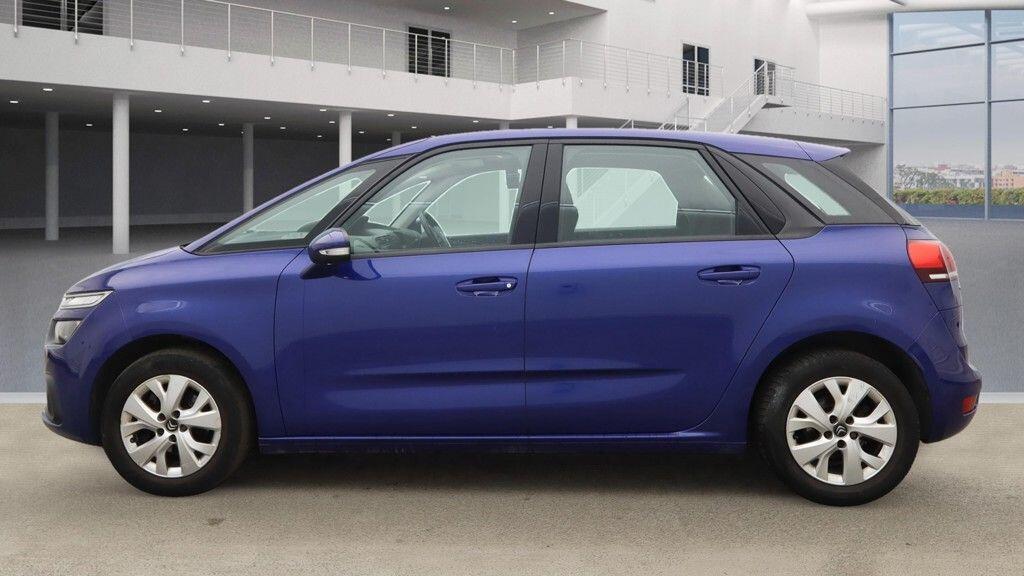 Used Citroen C4 Picasso 2017 for sale - 76381111: Photo 6